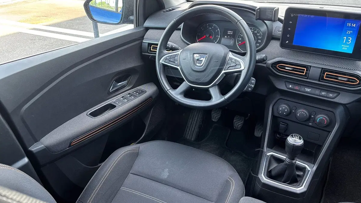 Dacia Sandero usata a Padova (7)