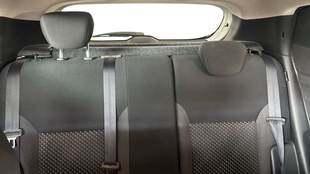 Nissan Micra usata a Padova (15)
