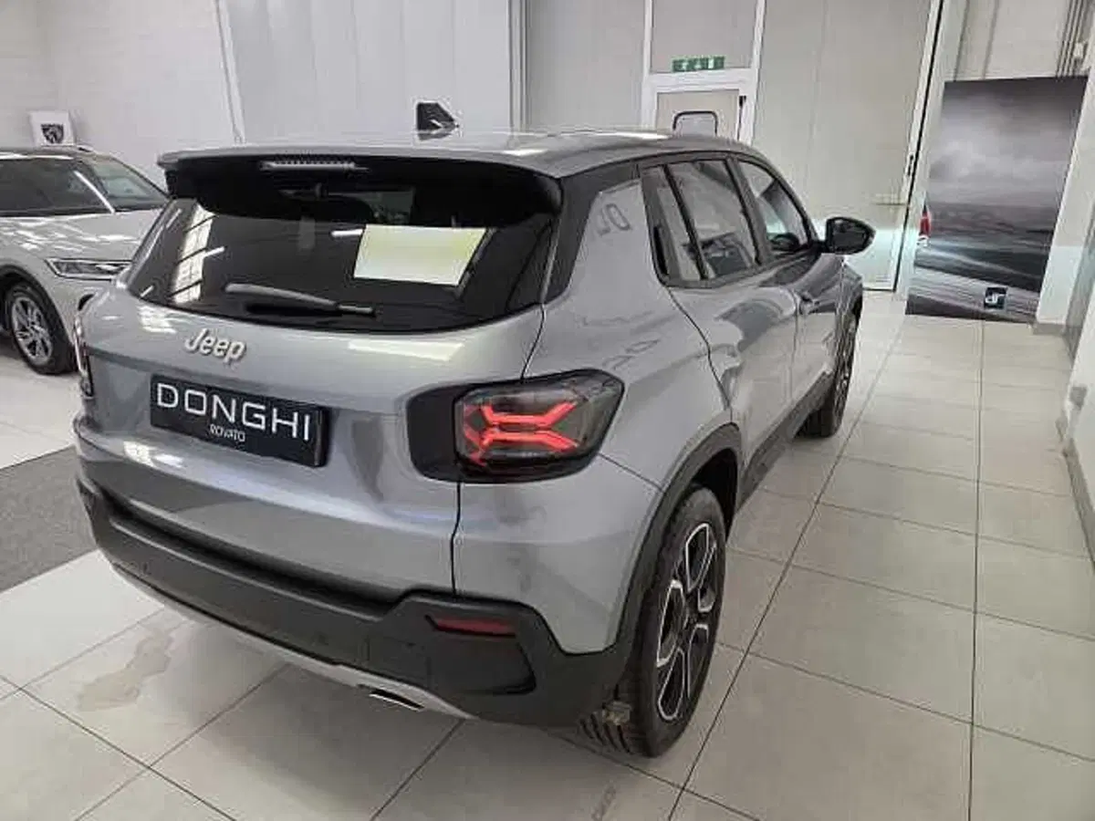 Jeep Avenger usata a Brescia (4)