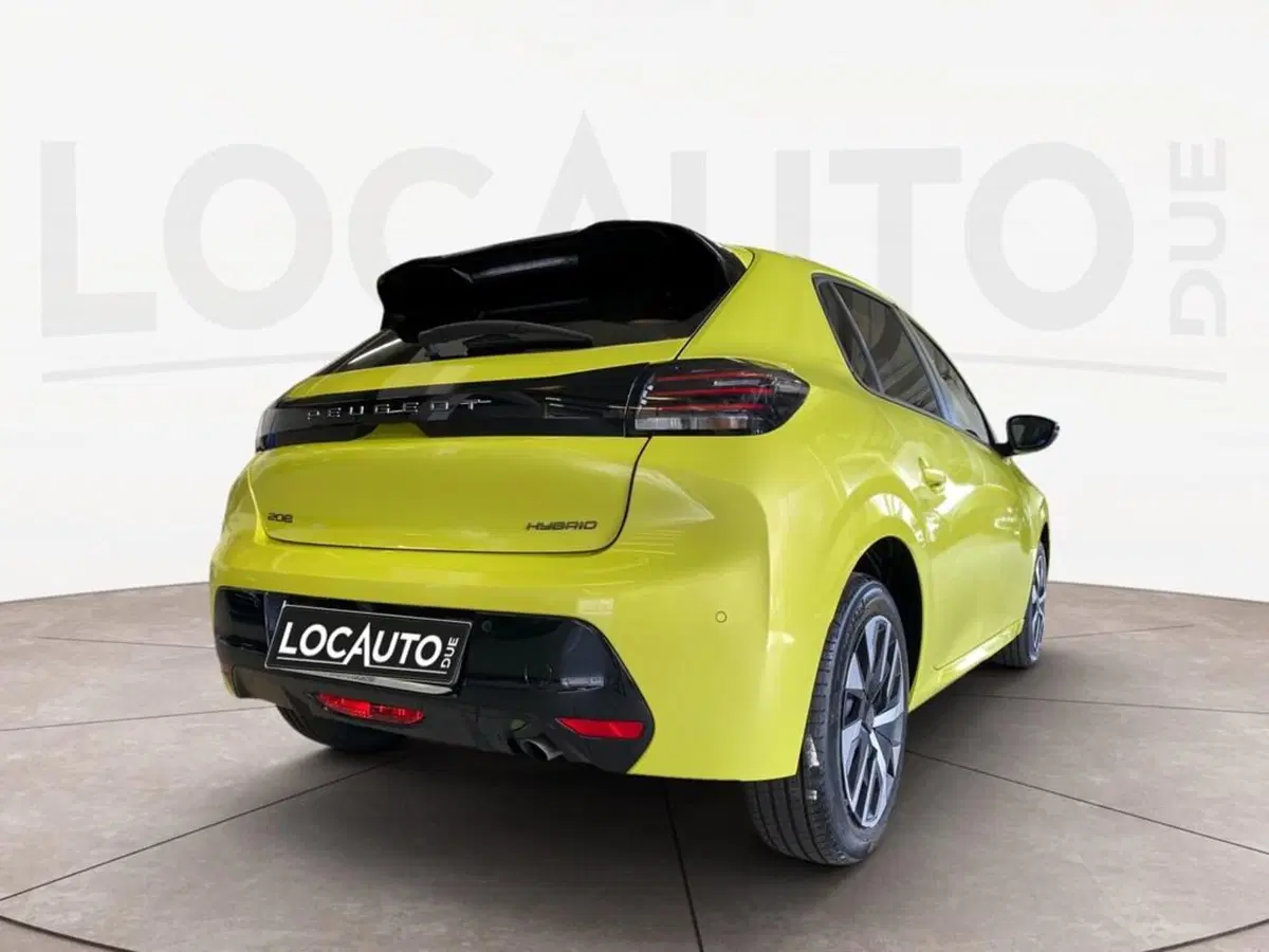 Peugeot 208 nuova a Torino (4)