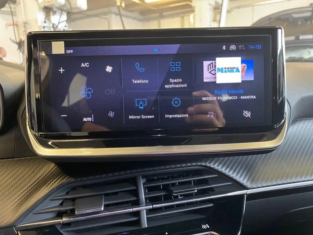 Peugeot 2008 nuova a Torino (10)