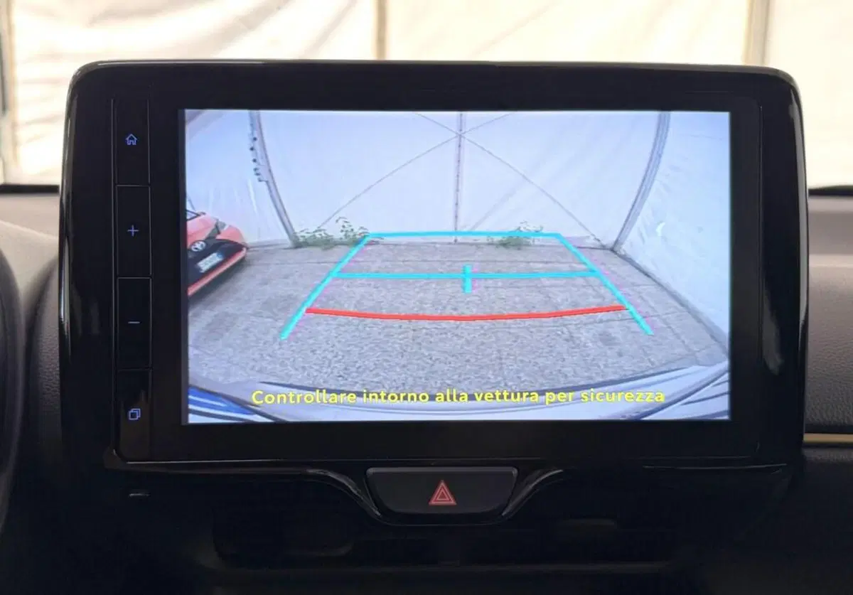 Toyota Yaris Cross usata a Monza e Brianza (13)
