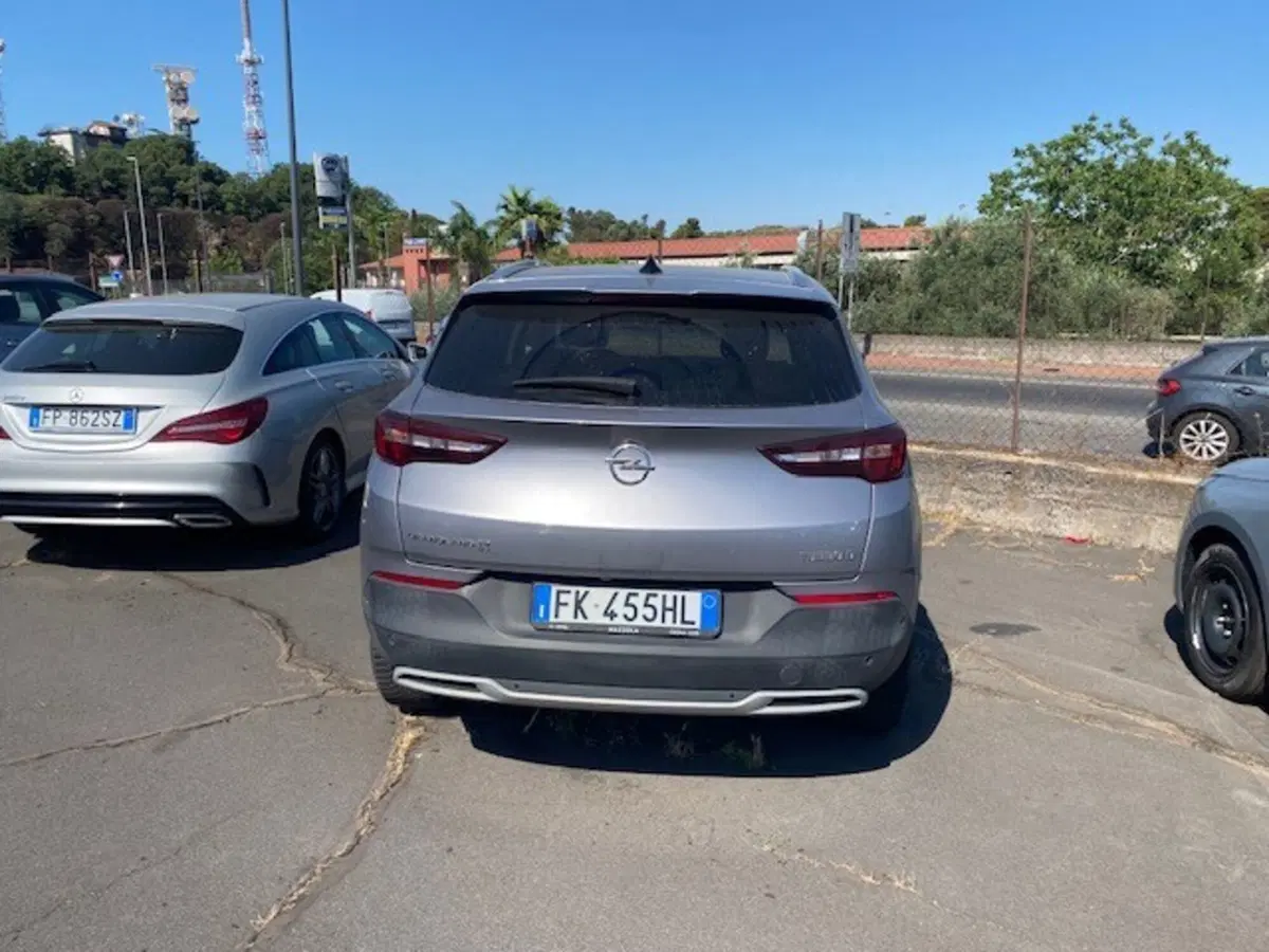 Opel Grandland X usata a Catania