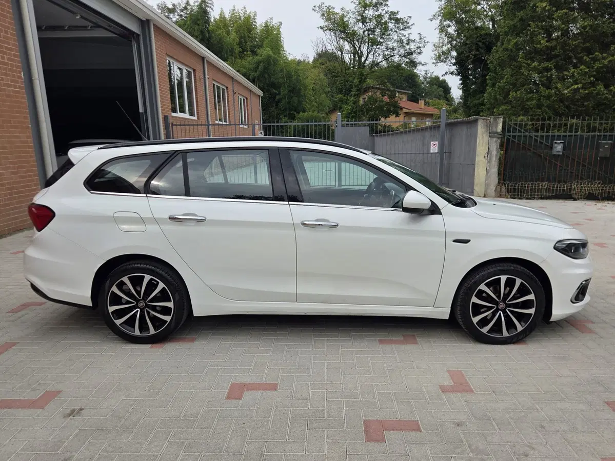 Fiat Tipo Station Wagon usata a Torino (12)