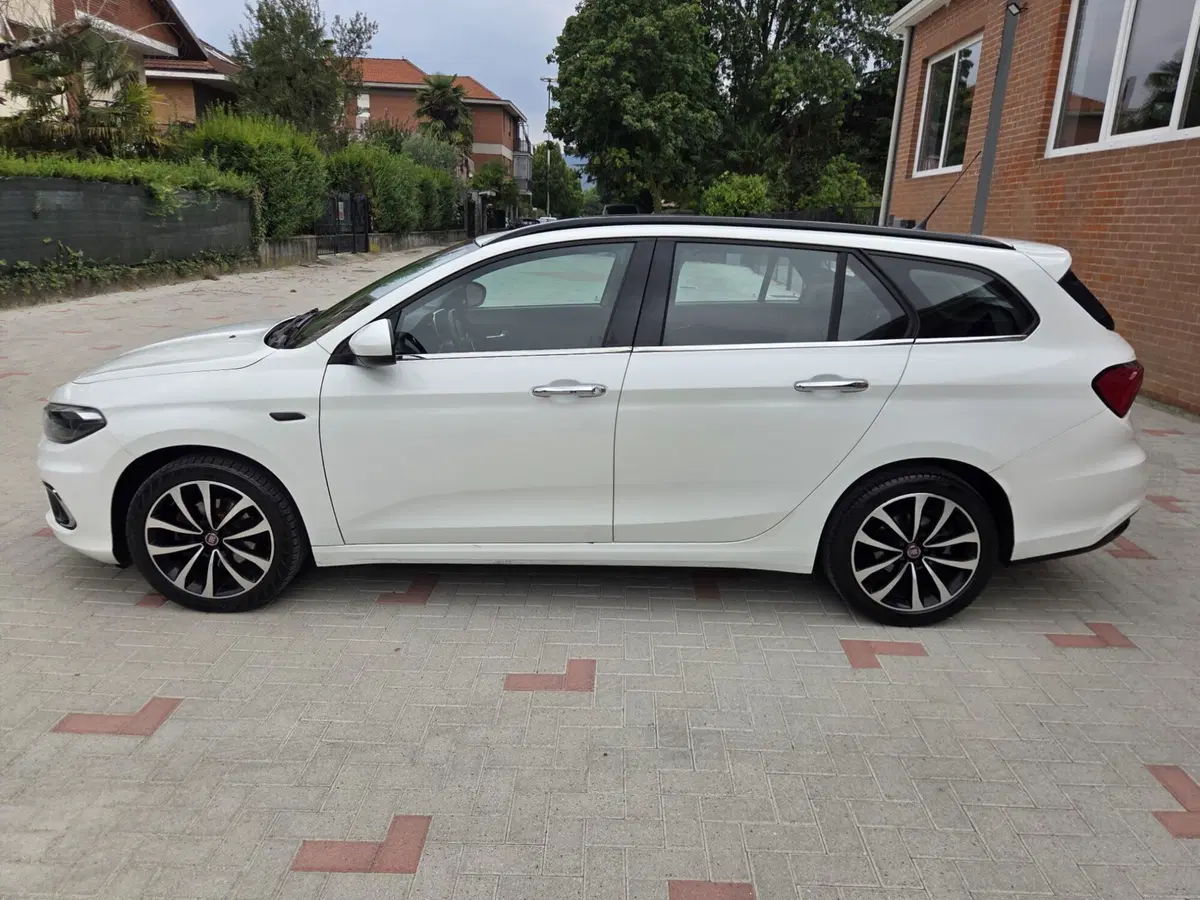 Fiat Tipo Station Wagon usata a Torino (14)