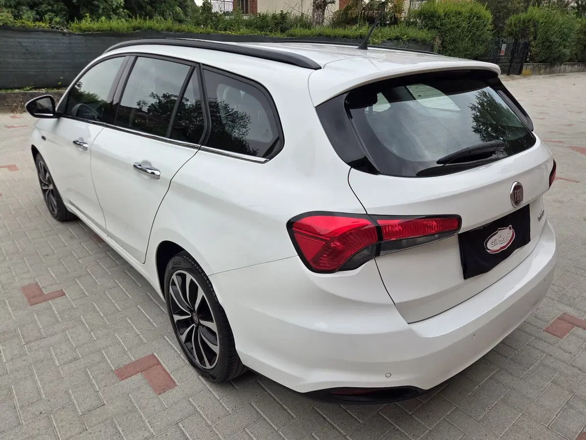 Fiat Tipo Station Wagon usata a Torino (4)