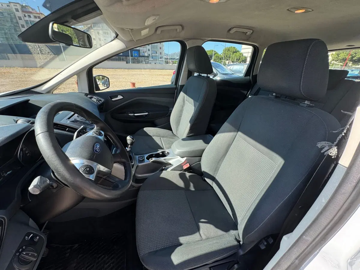 Ford C-Max usata a Palermo (5)
