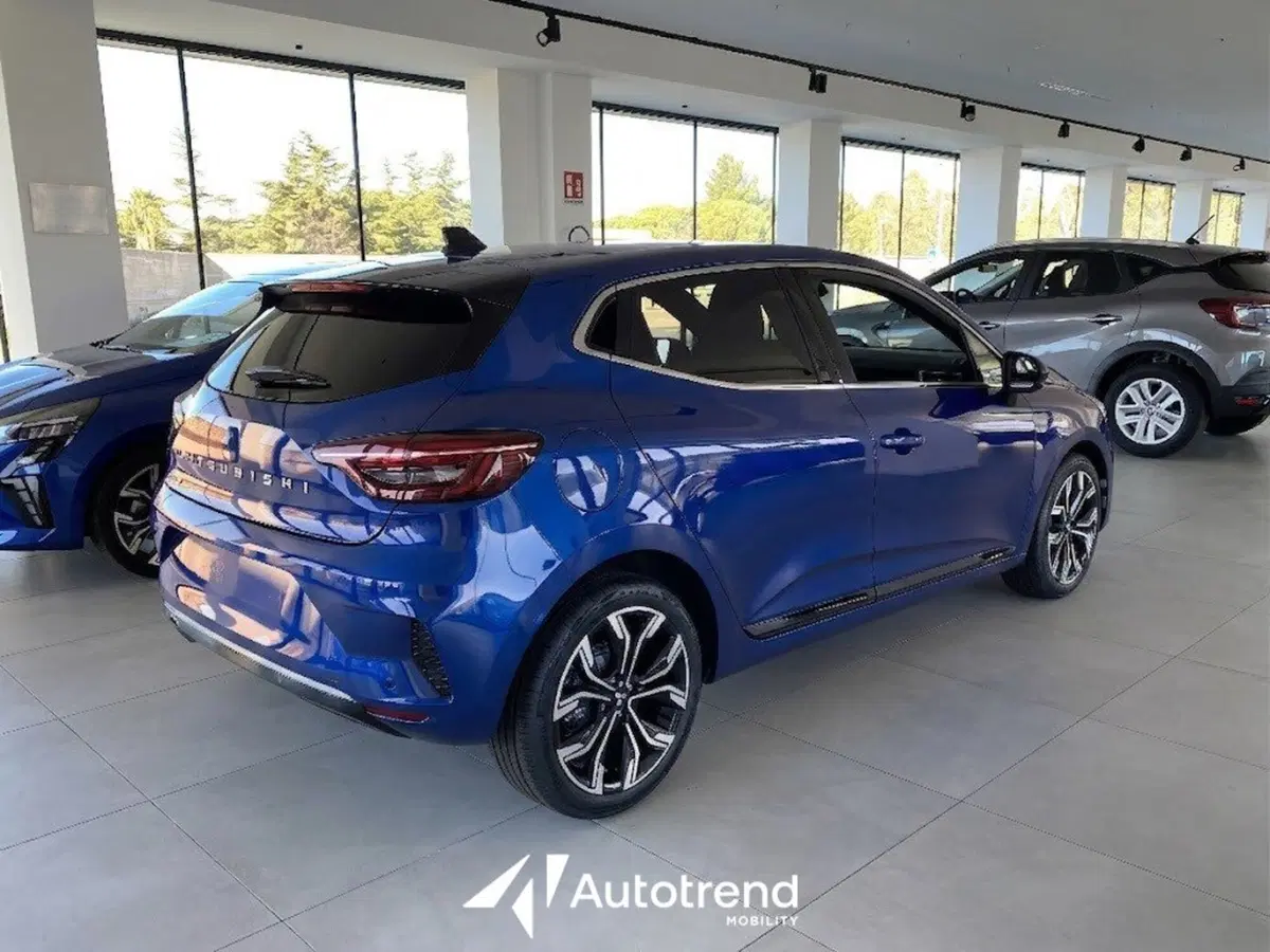 Mitsubishi Colt nuova a Bari (2)