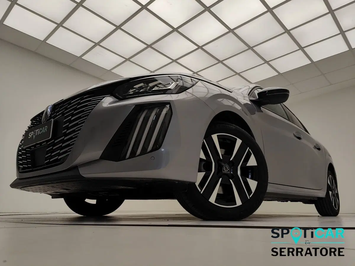 Peugeot 208 usata a Como (14)
