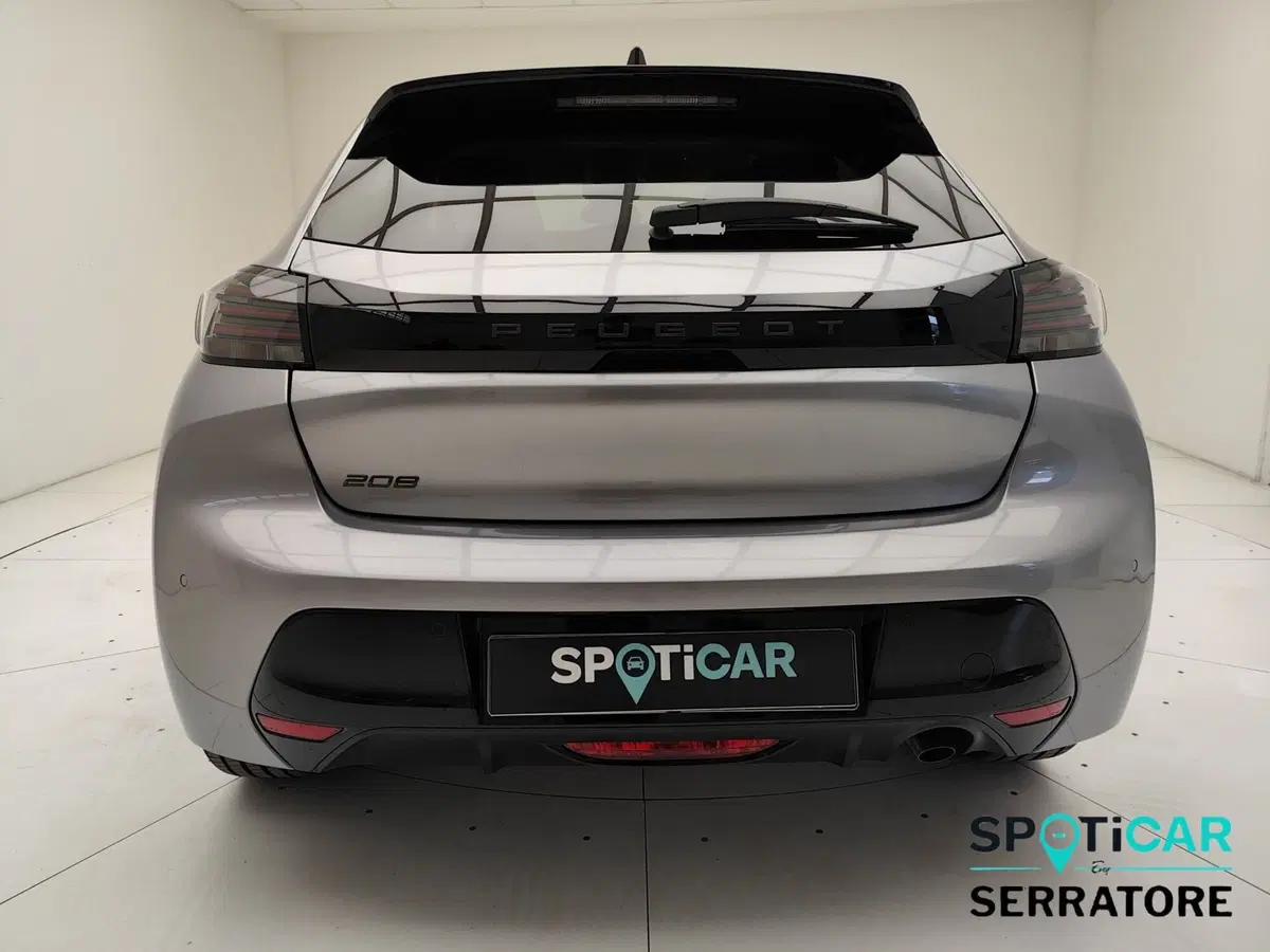 Peugeot 208 usata a Como (5)
