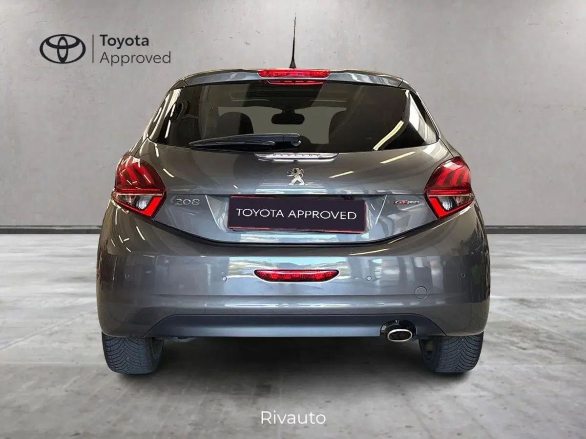 Peugeot 208 usata a Como (11)
