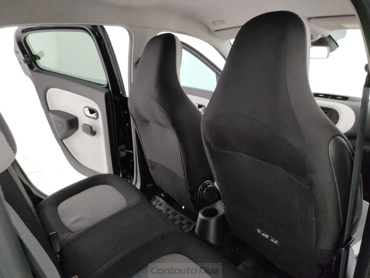 Renault Twingo usata a Caserta (10)