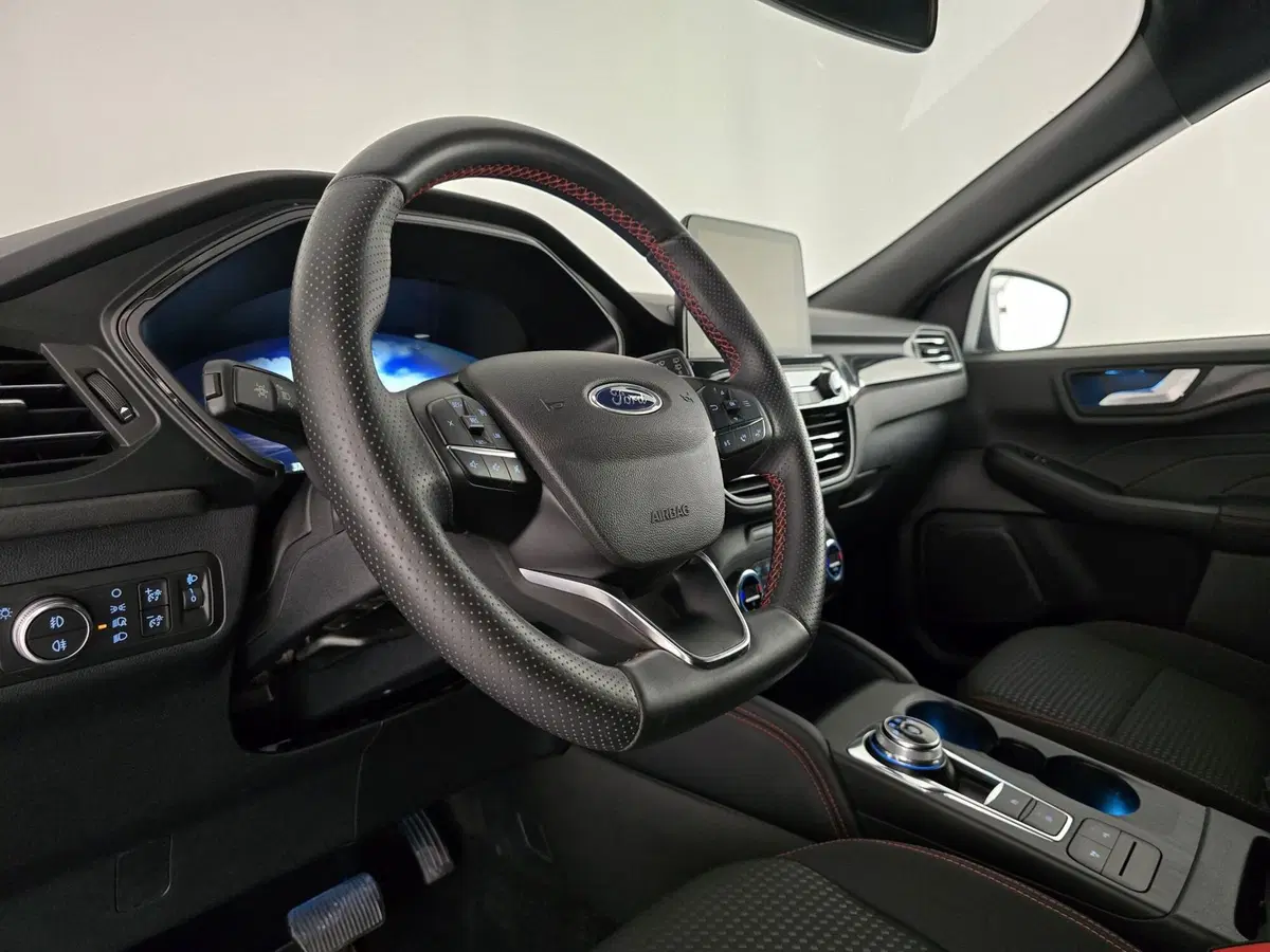 Ford Kuga usata a Roma (11)