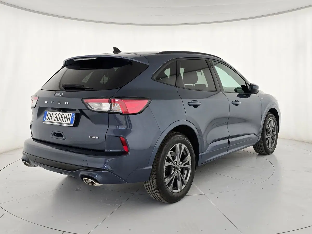 Ford Kuga usata a Roma (2)