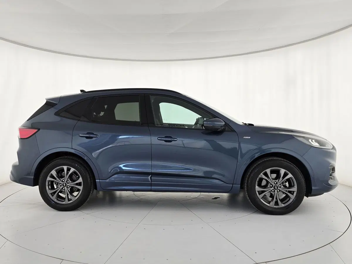 Ford Kuga usata a Roma (3)