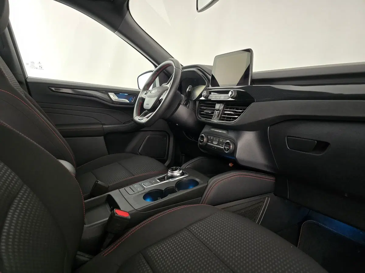 Ford Kuga usata a Roma (7)