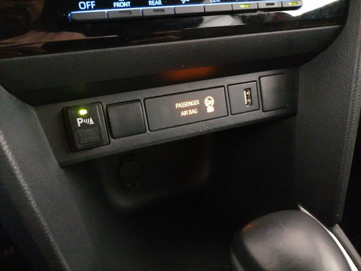 Toyota Yaris Cross usata a Roma (19)