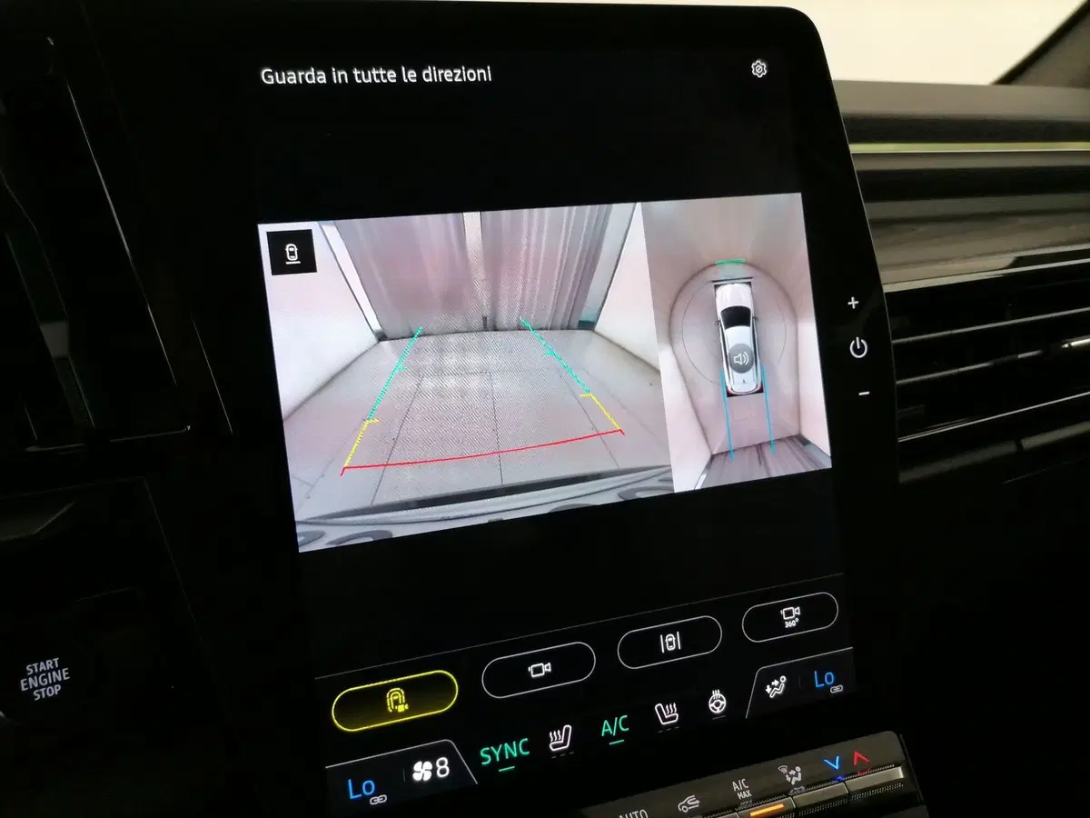 Renault Espace usata a Roma (17)