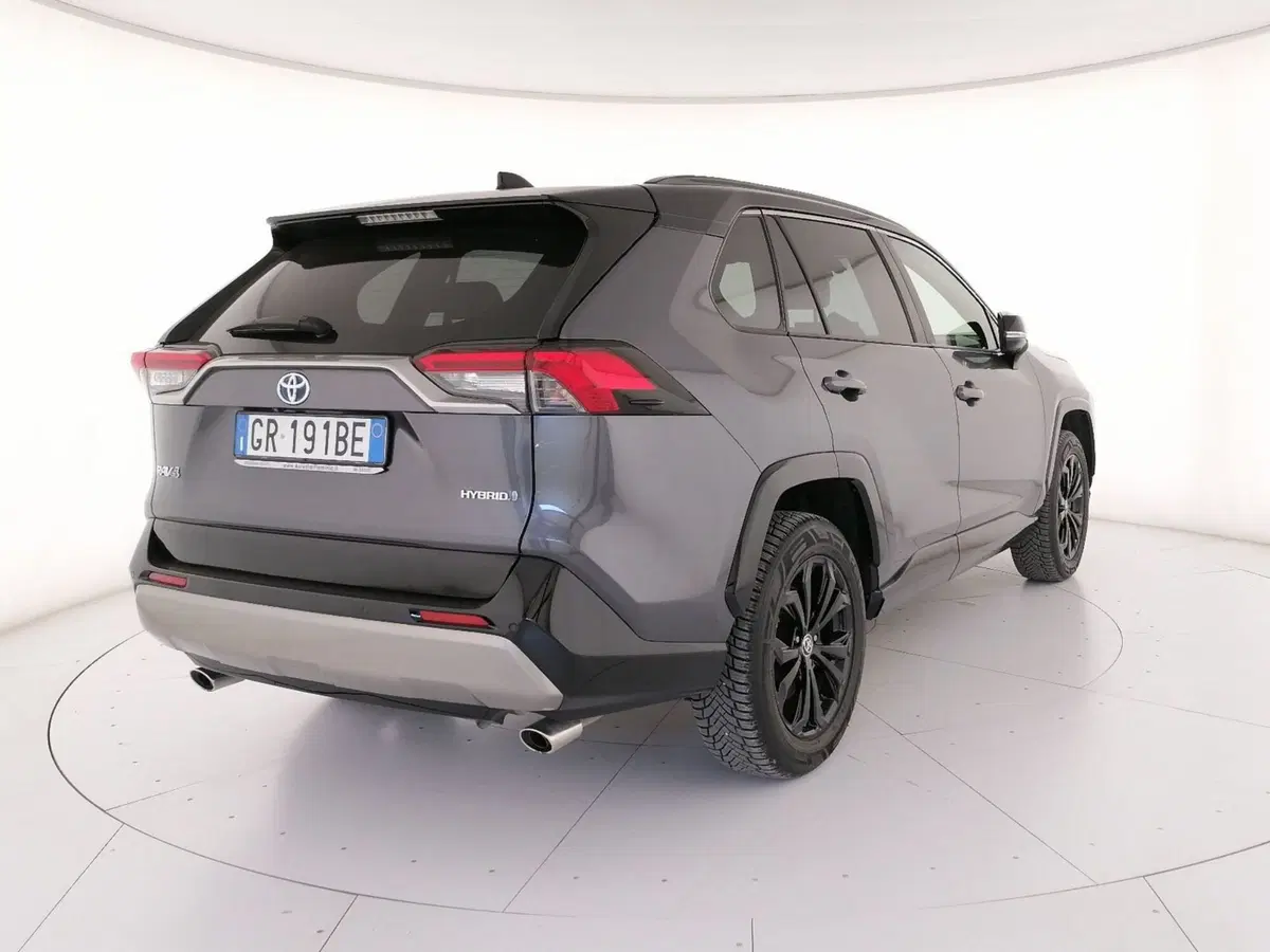 Toyota Rav4 usata a Roma (2)