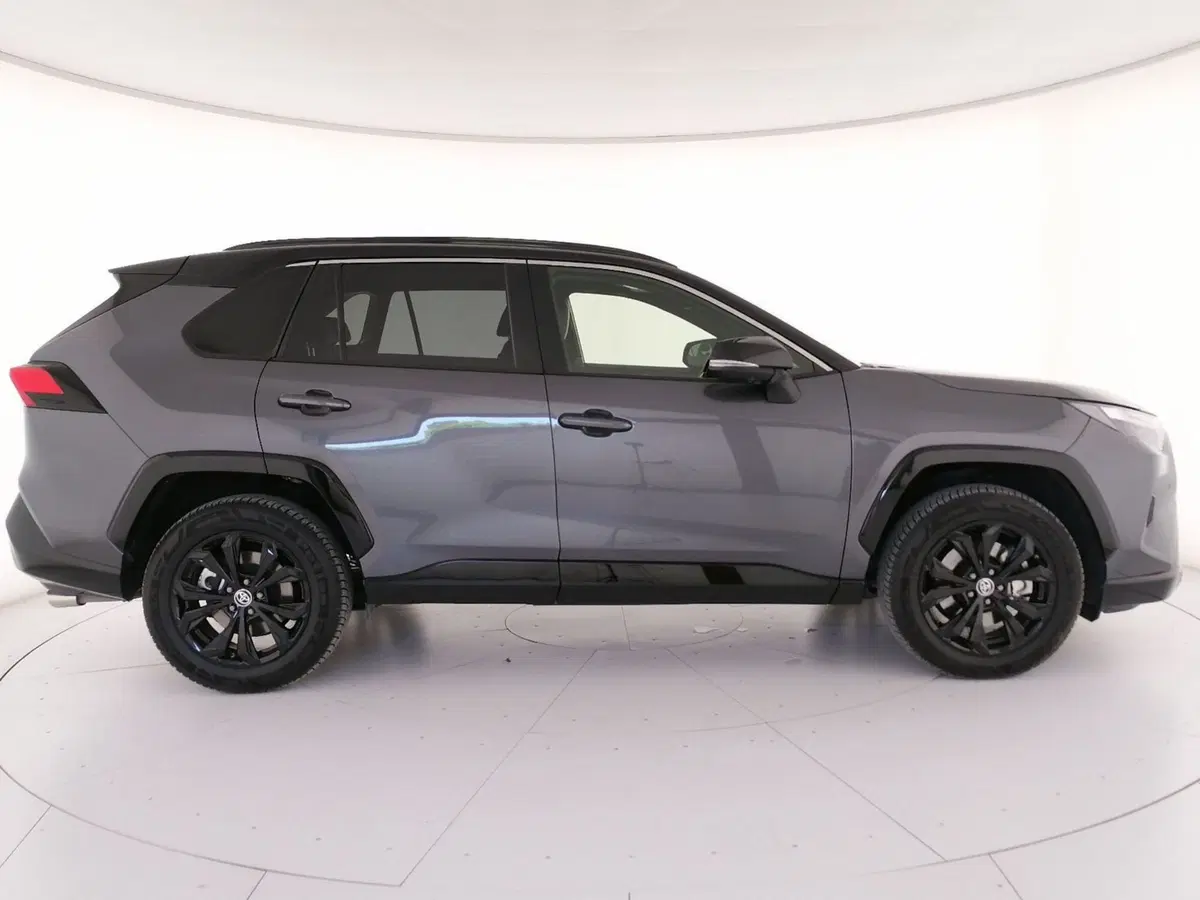 Toyota Rav4 usata a Roma (3)