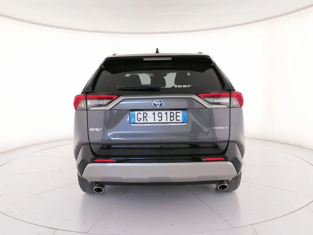Toyota Rav4 usata a Roma (4)
