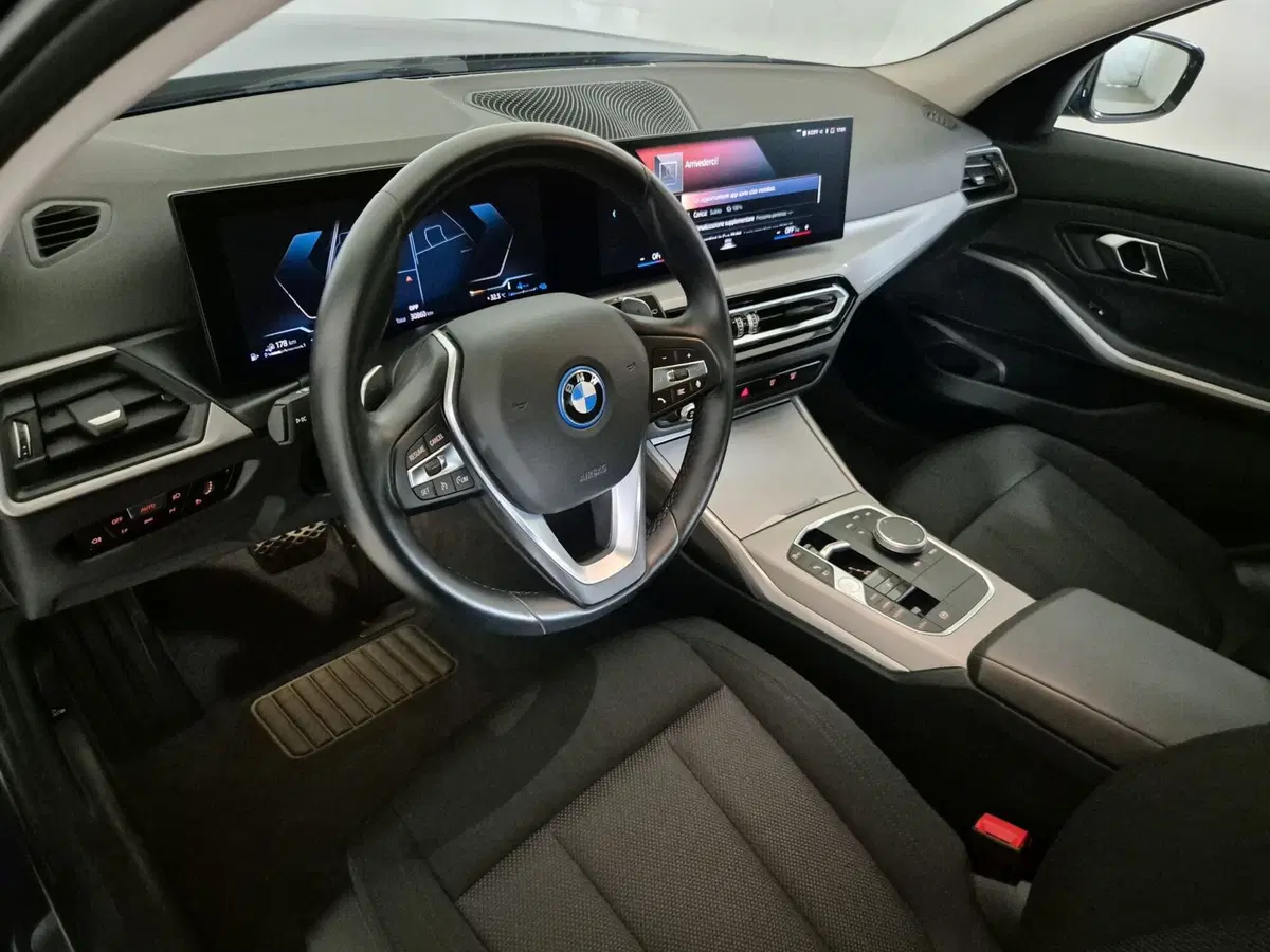 BMW Serie 3 Touring usata a Torino (7)