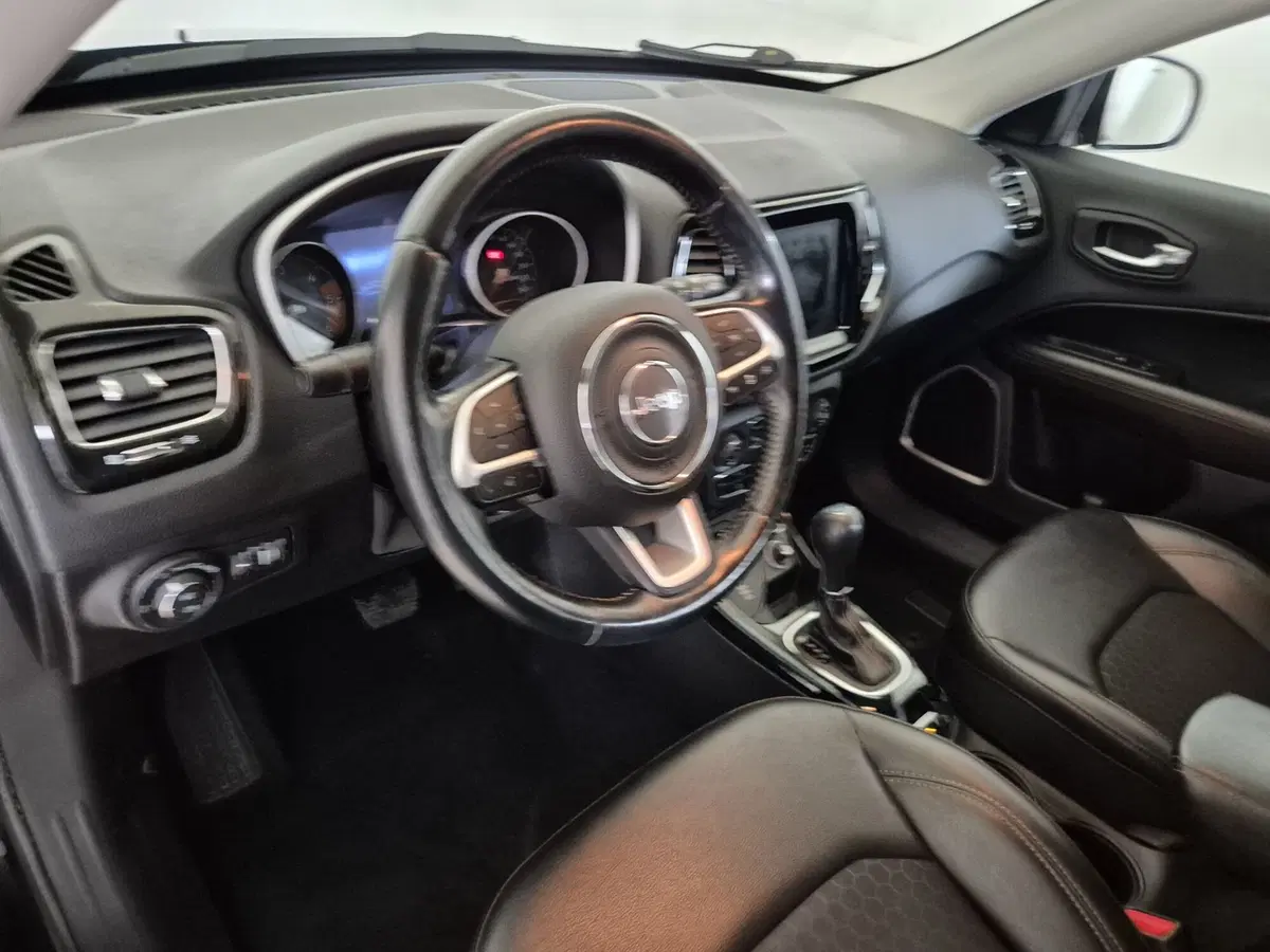 Jeep Compass usata a Torino (6)