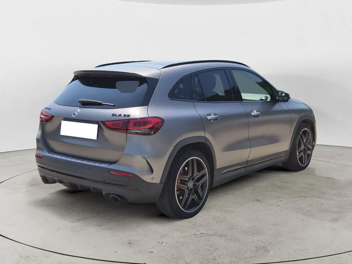 Mercedes-Benz GLA SUV usata  (4)