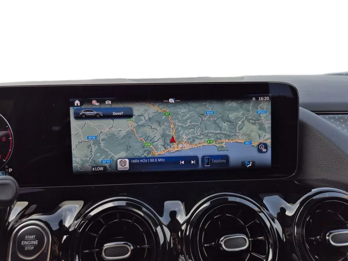 Mercedes-Benz GLA SUV usata  (11)