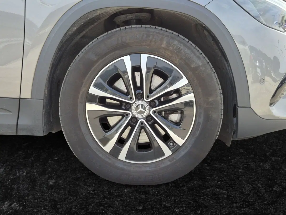 Mercedes-Benz GLA SUV usata  (13)