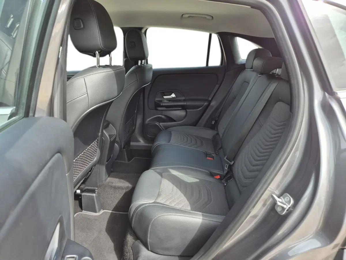 Mercedes-Benz GLA SUV usata  (7)