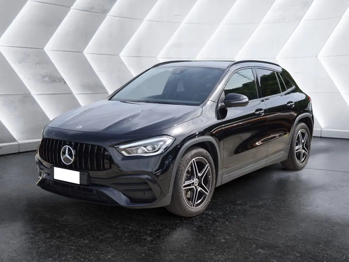 Mercedes-Benz GLA SUV usata 