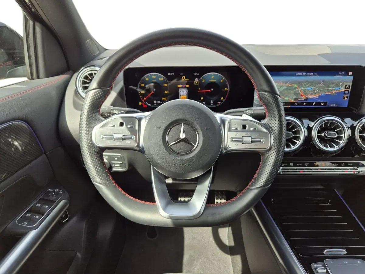 Mercedes-Benz GLA SUV usata  (18)