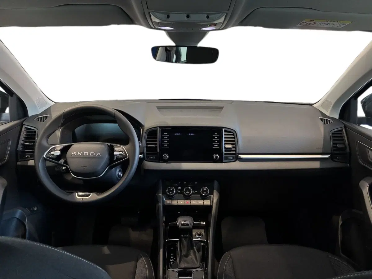 Skoda Karoq nuova a Prato (7)