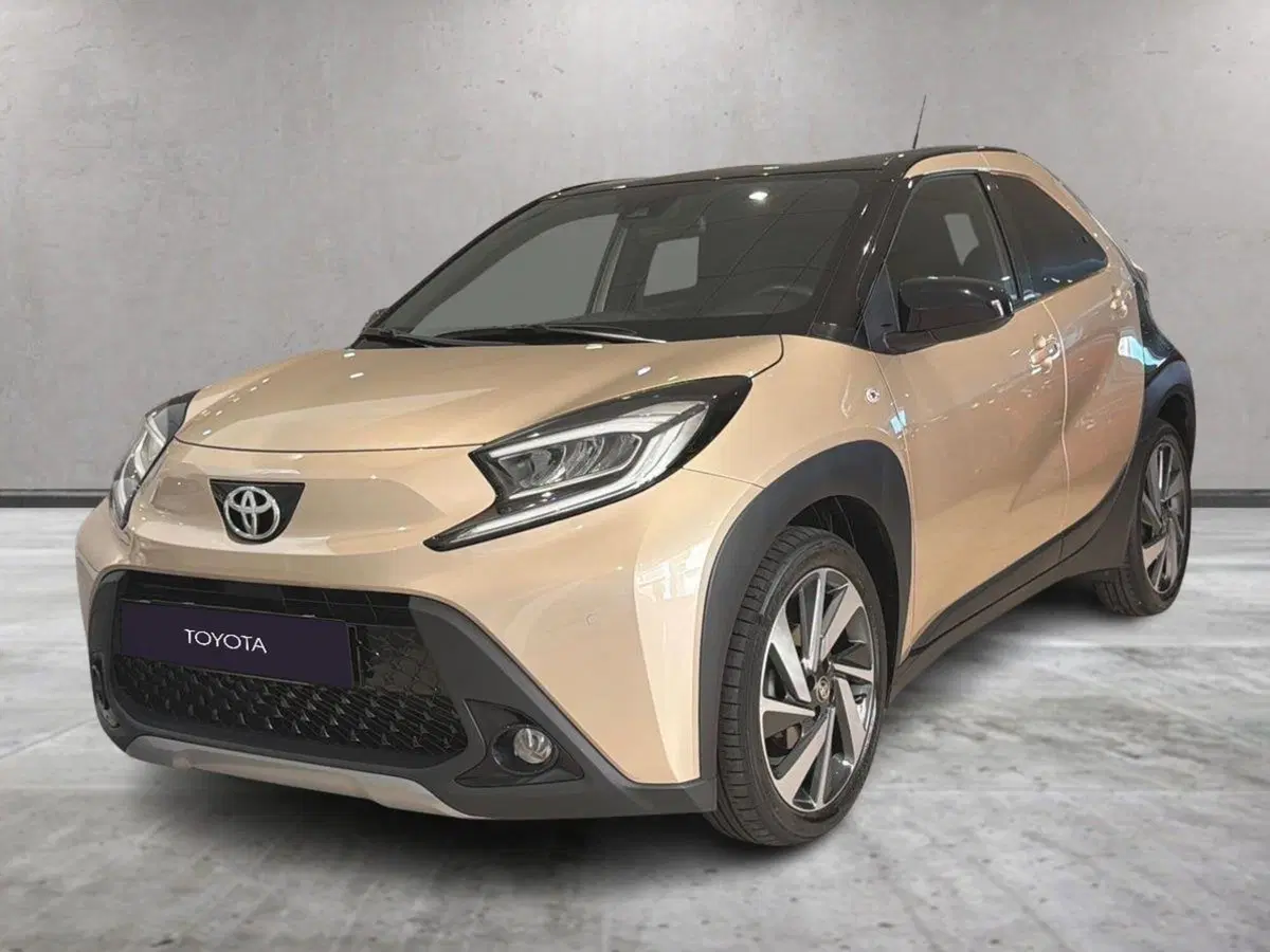 Toyota Aygo X usata a Catania