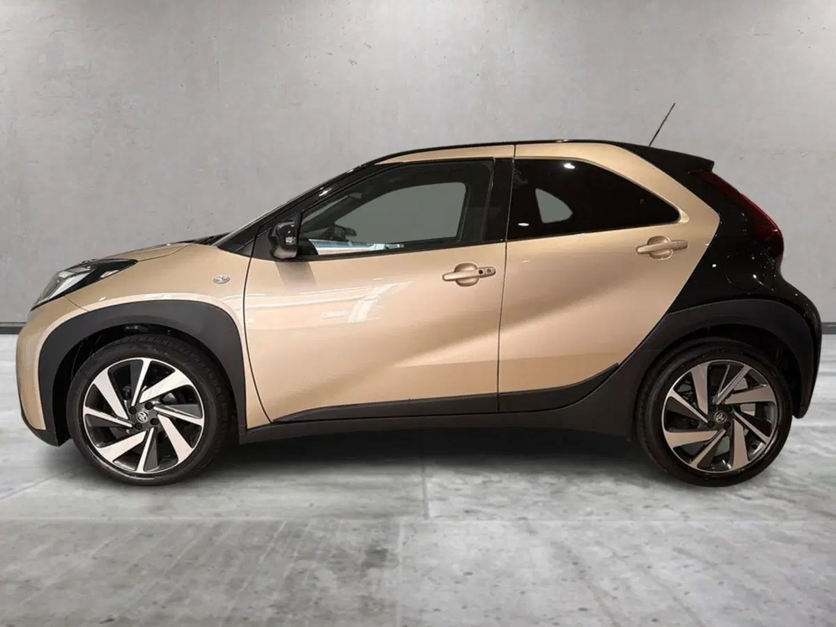 Toyota Aygo X usata a Catania (2)