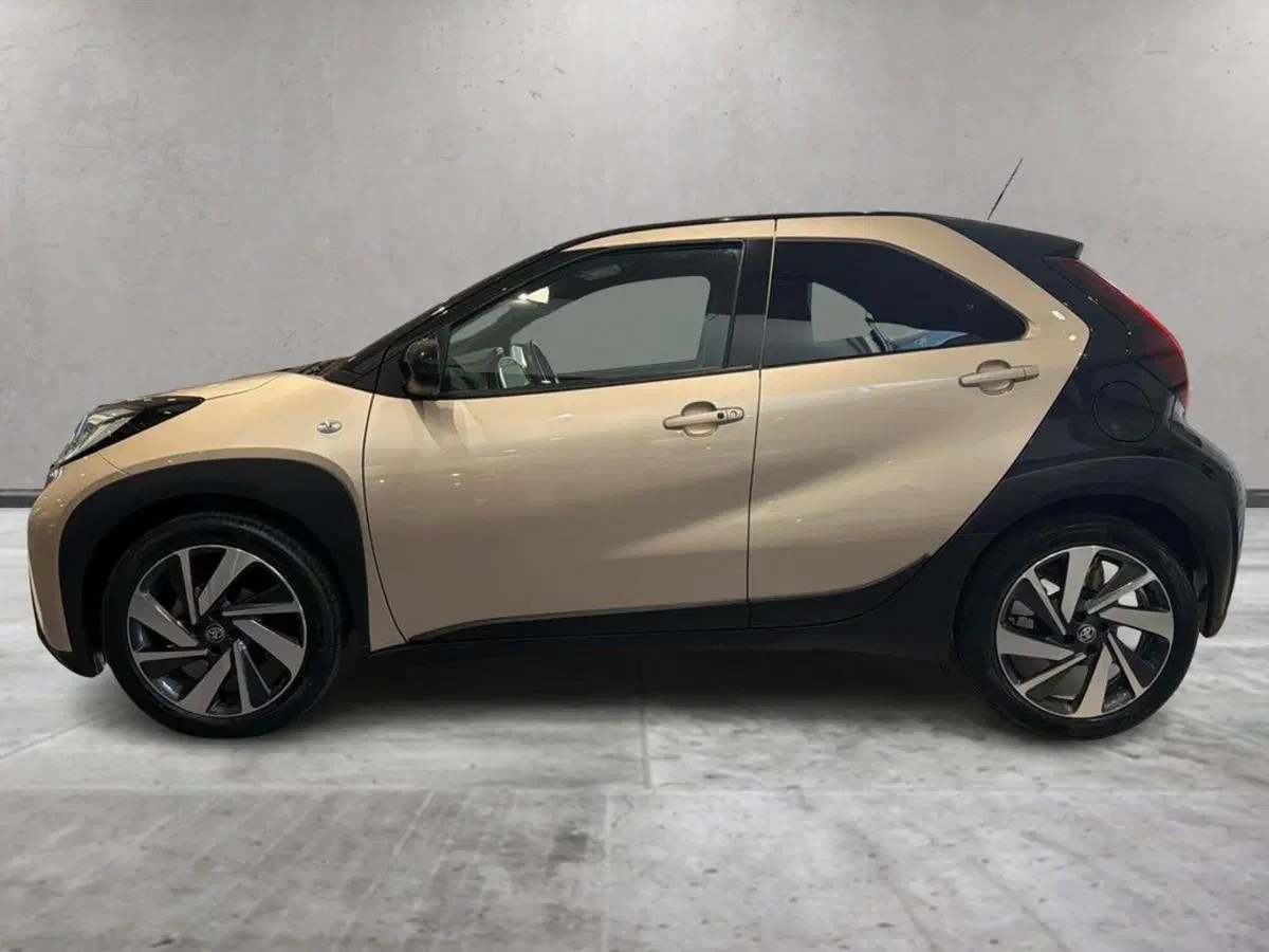 Toyota Aygo X usata a Ragusa (2)