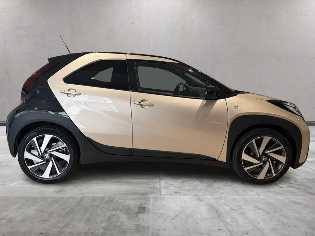 Toyota Aygo X usata a Ragusa (3)