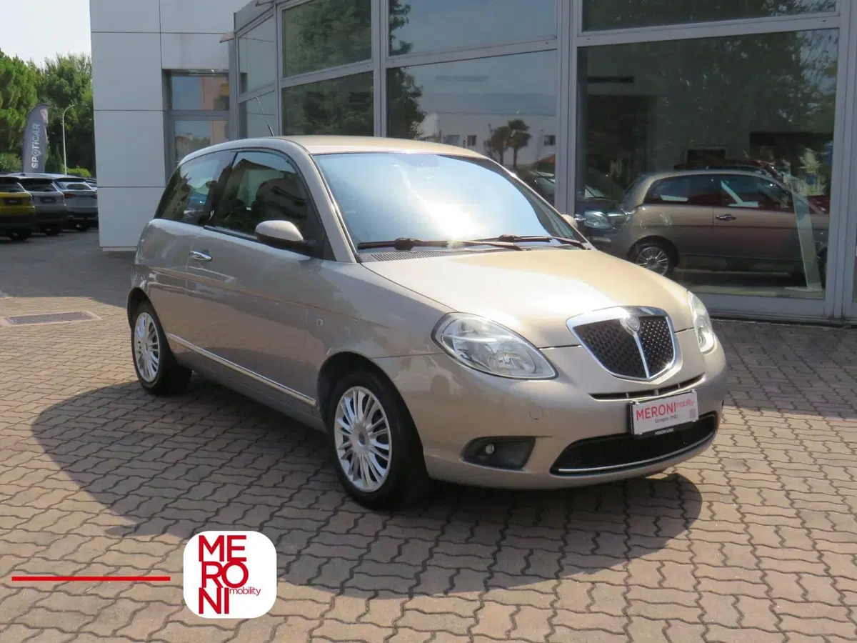 Lancia Ypsilon usata a Monza e Brianza