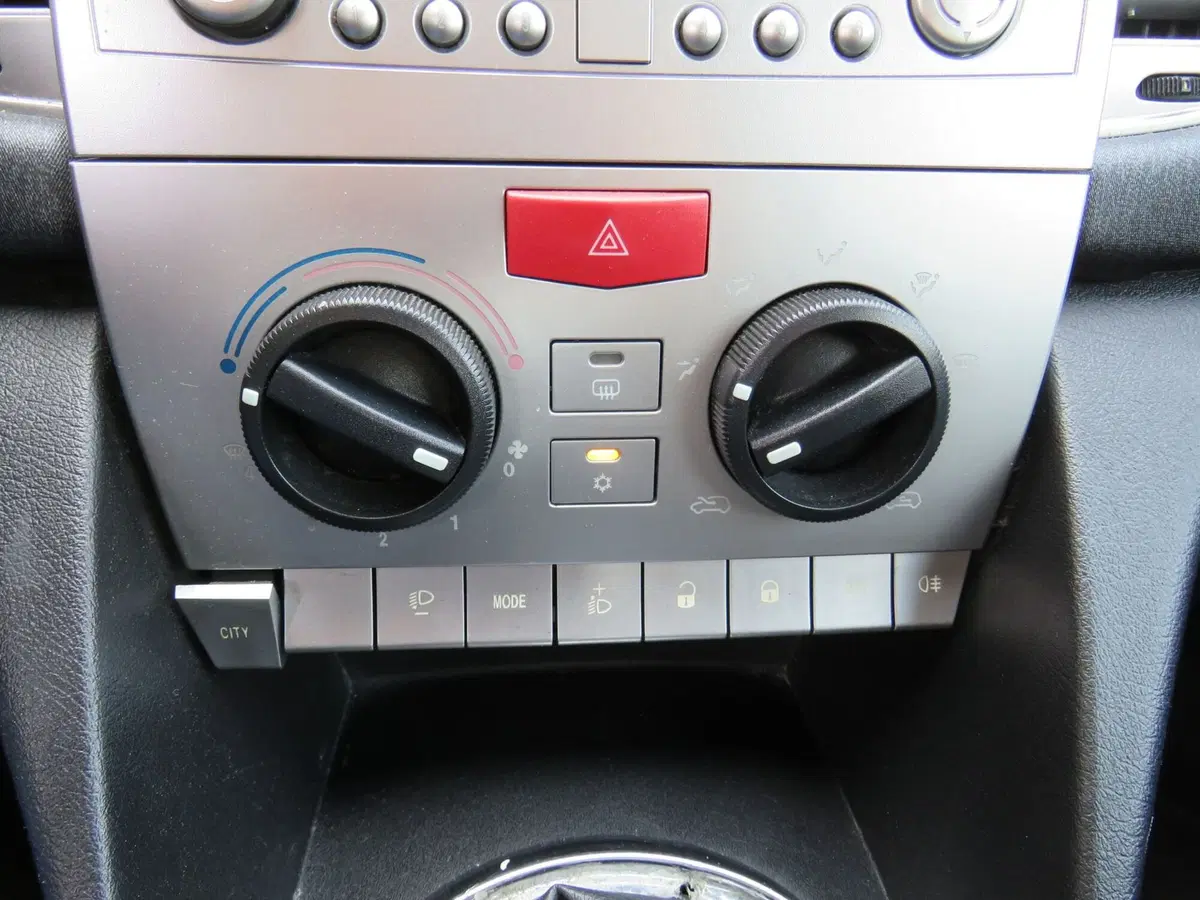 Lancia Ypsilon usata a Monza e Brianza (10)