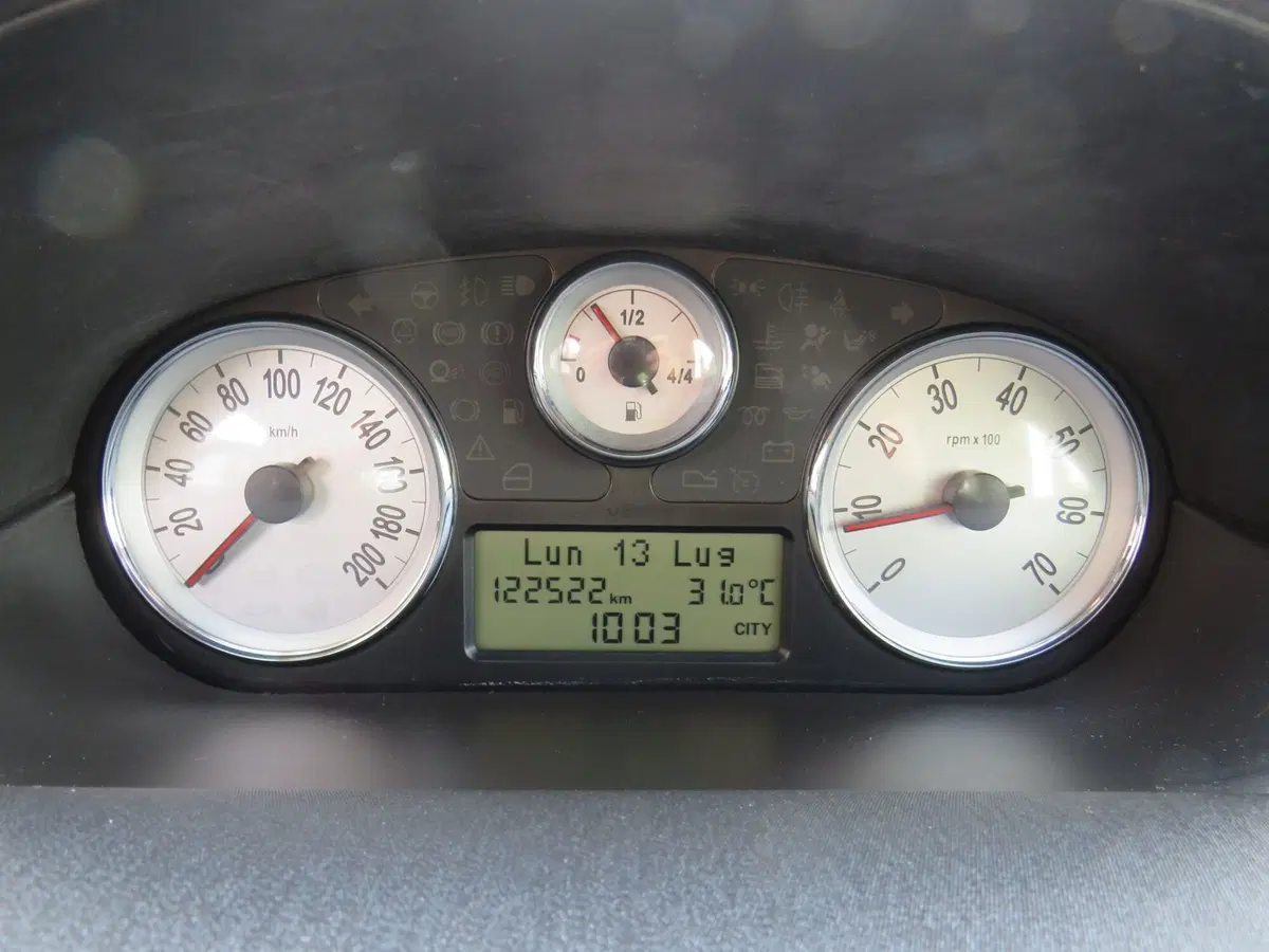Lancia Ypsilon usata a Monza e Brianza (9)