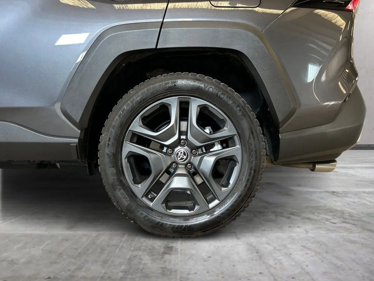 Toyota Rav4 usata a Milano (12)
