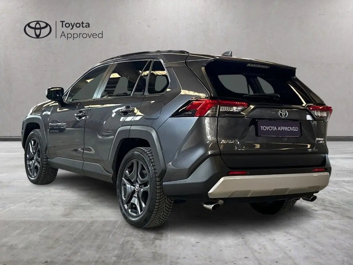 Toyota Rav4 usata a Milano (5)