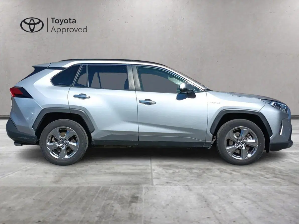 Toyota Rav4 usata a Milano (4)