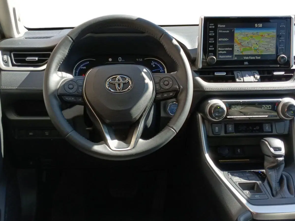 Toyota Rav4 usata a Milano (8)