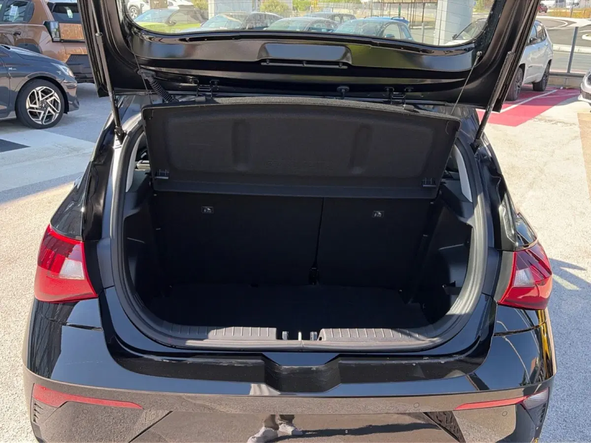 Hyundai i20 nuova a Campobasso (14)