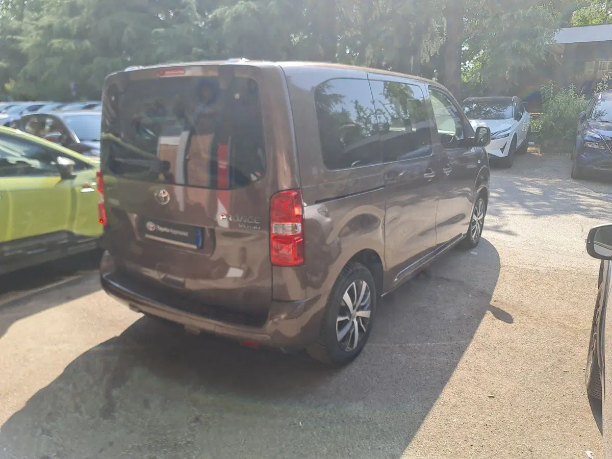 Toyota Proace Verso usata a Bologna (6)