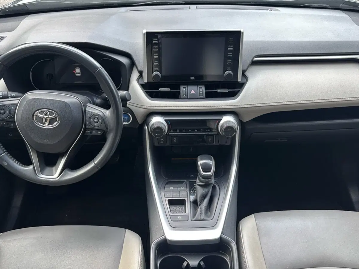 Toyota Rav4 usata a Bologna (10)