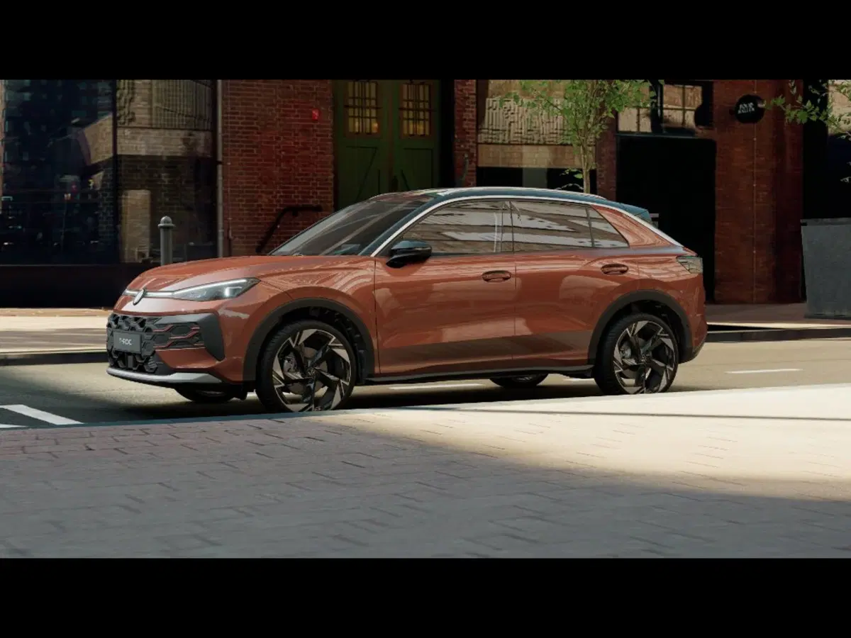 Volkswagen T-Roc nuova a Livorno (2)