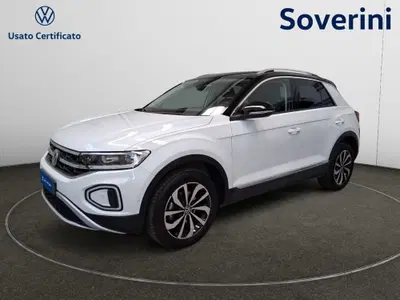 Volkswagen T-Roc 1.5 TSI ACT DSG Style BlueMotion Technology del 2024 usata a Bologna